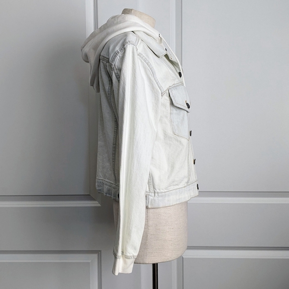 alice + olivia Jacket Denim Jean Removable Zip Out Hood Bleached Indigo L NWT - Picture 5 of 16